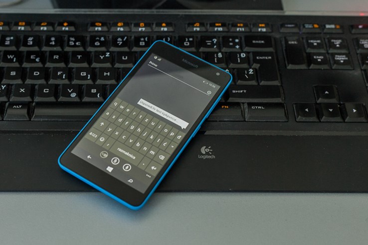Microsoft _ Lumia 535 recenzija (6).jpg